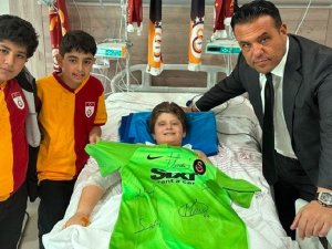 Galatasaray Başkanı'nın telefonla konuştuğu mucize çocuk kurtarılamadı