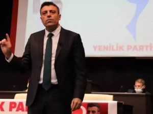 Yenilik Partisi Genel Başkanı Yılmaz'dan YSK'ya 100 bin imza başvurusu