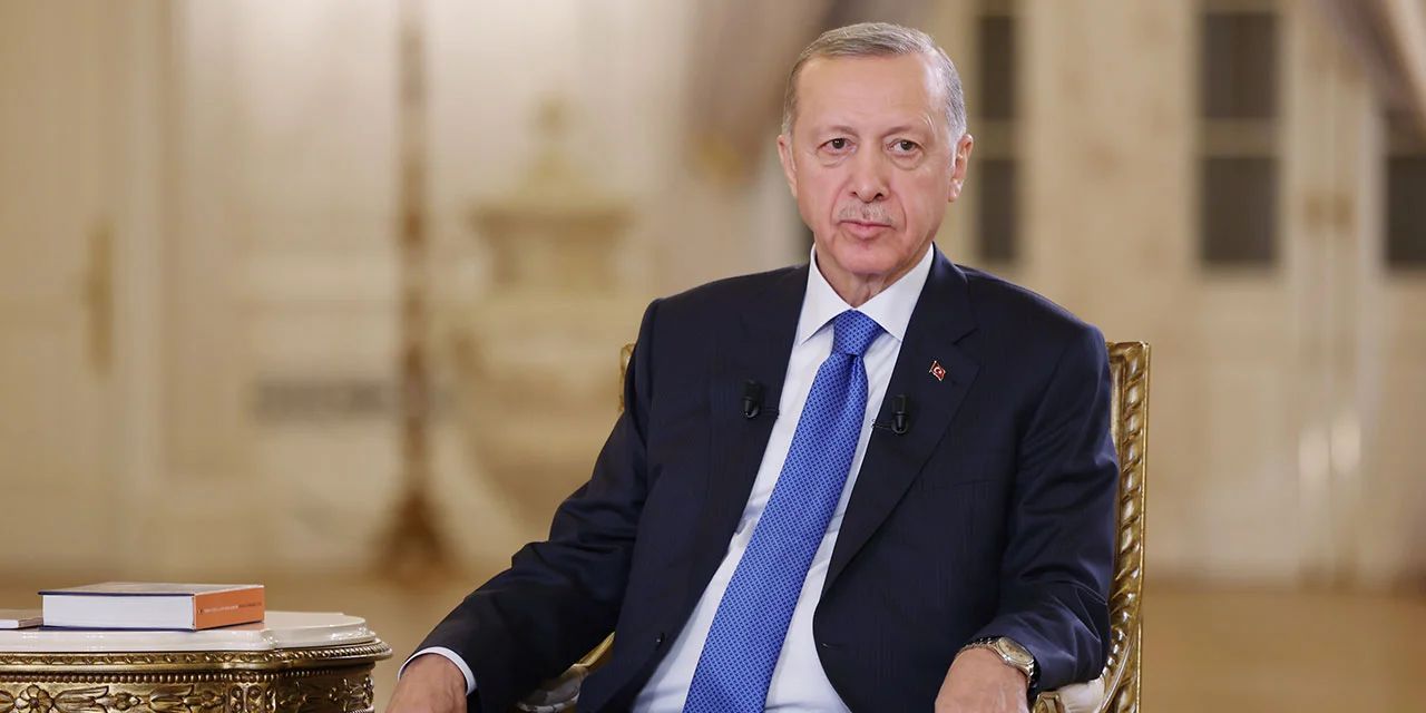 Erdoğan’a göre anketlere güven olmazmış! 'Meydanlar bize ‘Yürüyün’ diyor'