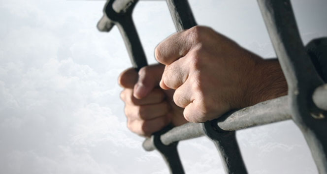 HDP'li vekil Çağlar Demirel'e hapis cezası