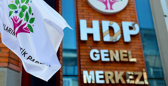 İstanbul’da HDP binasına baskın: Başkan dahil 17 gözaltı