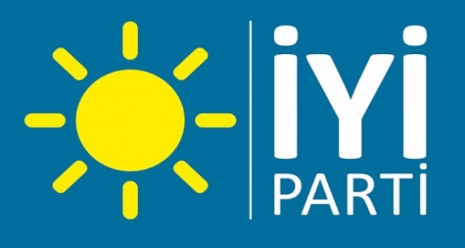 İYİ Parti İzmir İl Başkanlığında 140 kişi istifa etti